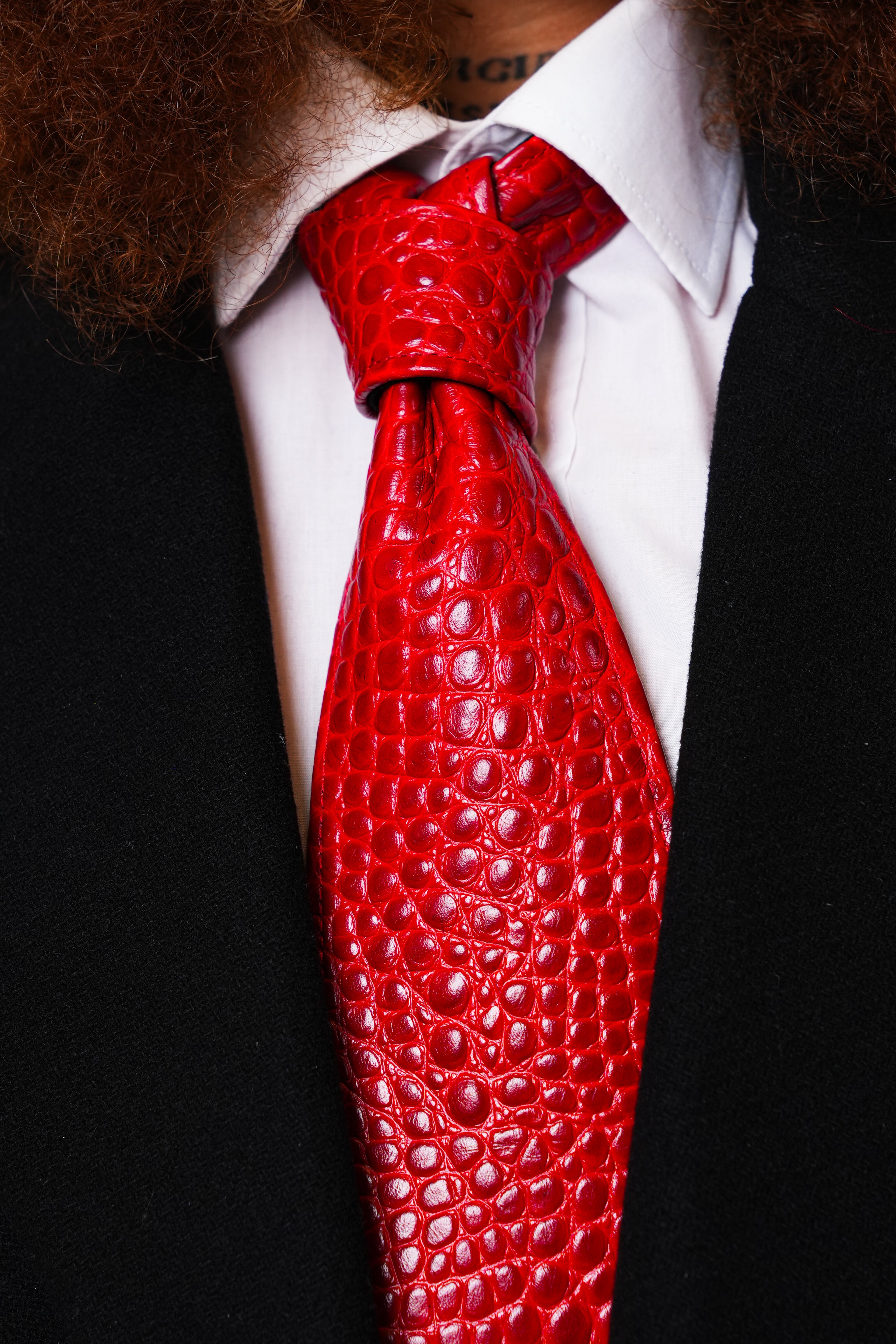 Cravate Cerise Exotique